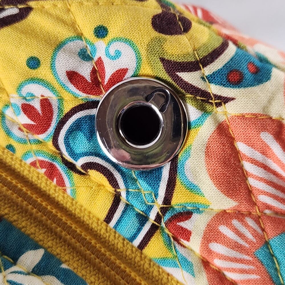 Vera Bradley Large Quilted Backpack Floral Cotton Lightweight Earbud Port - Picture 5 of 9